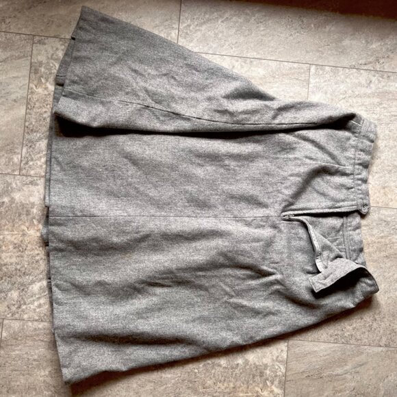 Vintage Wool Skirt with Front Pleats, Knee Length - Picture 9 of 16